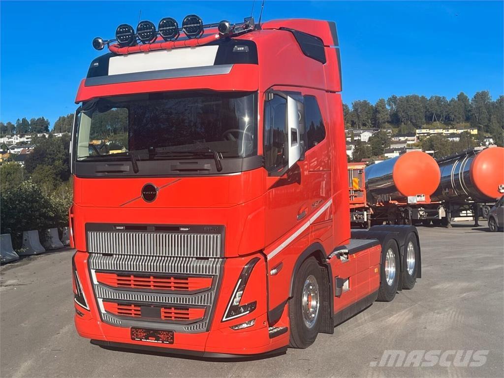 Volvo FH16 750 中古トラクターヘッド | トレーラーヘッド