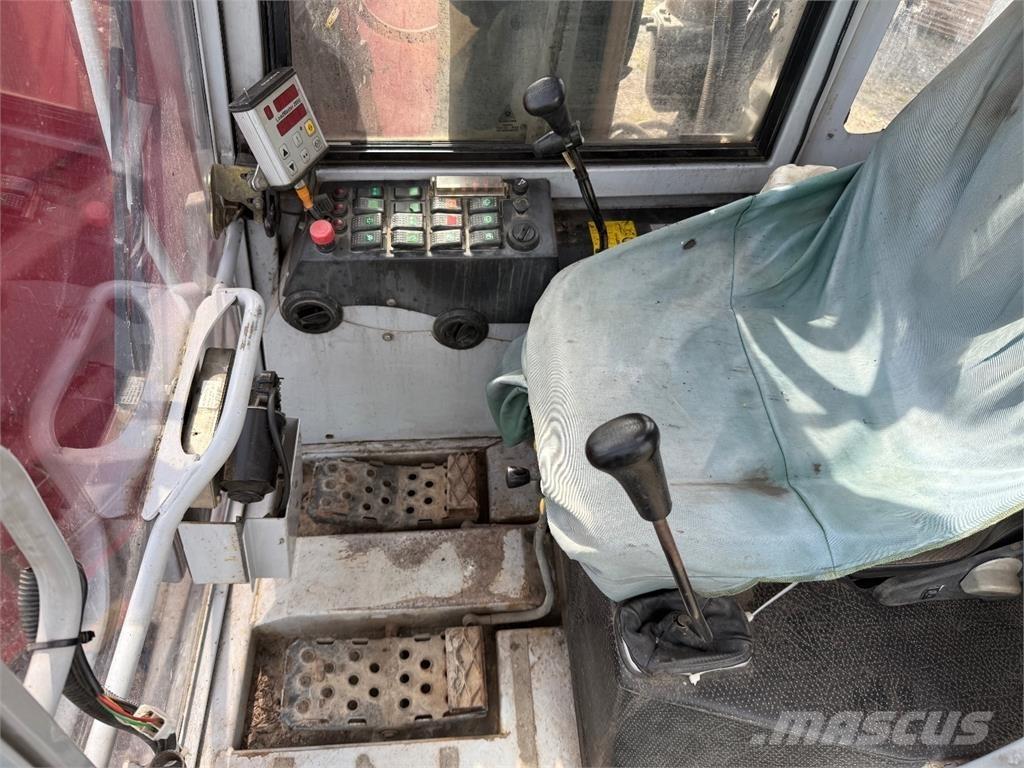 Volvo FH500 クレーントラック、ユニック車