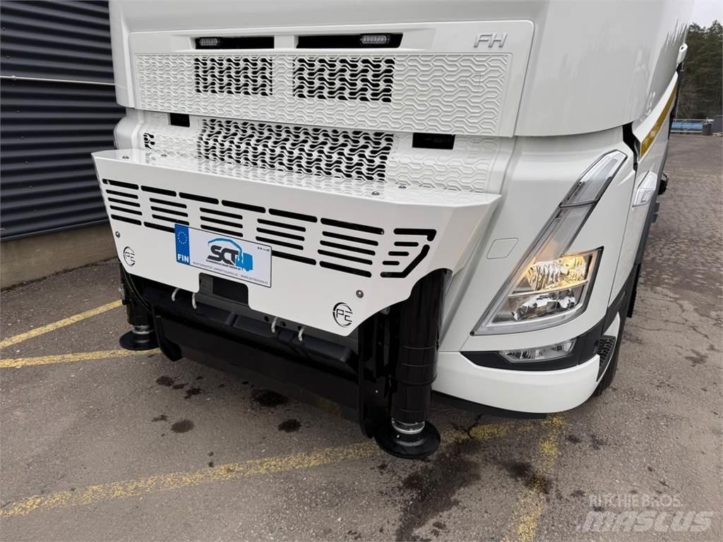 Volvo FH540 10X4 クレーントラック、ユニック車