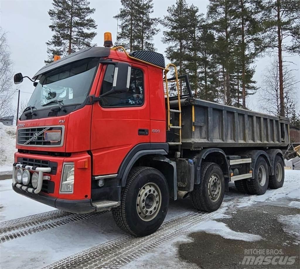 Volvo FM D13 8x4 ダンプ