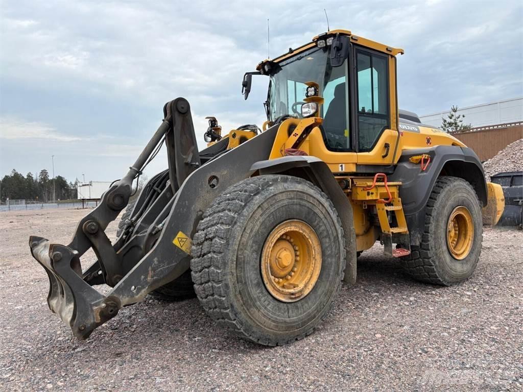 Volvo L 120 H ホイールローダー・タイヤショベル
