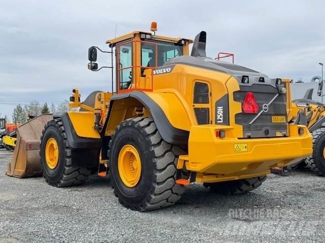 Volvo L250H ホイールローダー・タイヤショベル