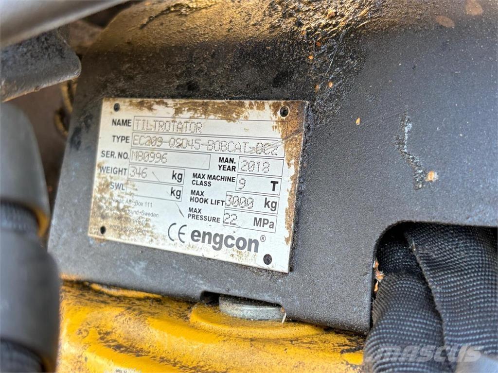 Yanmar B 95 W ホイール式油圧ショベル（パワーショベル・ユンボ・バックホー）
