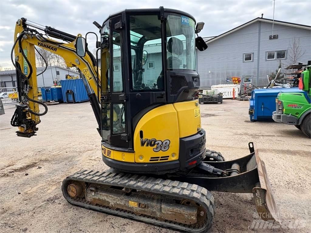 Yanmar VIO 38-U ミニ油圧ショベル 7t以下（ミニユンボ・ミニディガー）