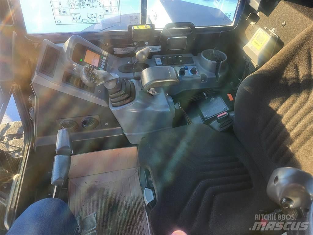 Yanmar VIO 57-6A ミニ油圧ショベル 7t以下（ミニユンボ・ミニディガー）