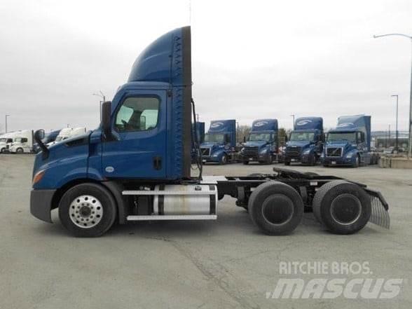 Freightliner CASCADIA 116 中古トラクターヘッド | トレーラーヘッド