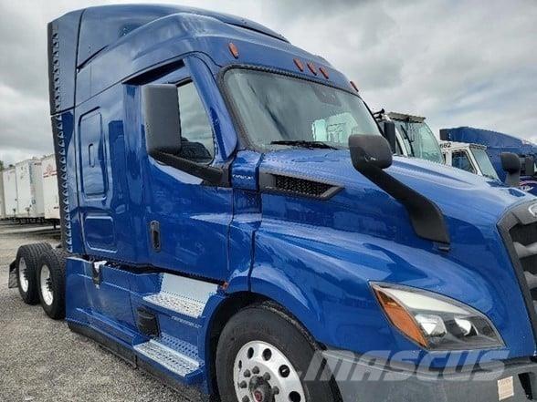 Freightliner CASCADIA 116 中古トラクターヘッド | トレーラーヘッド