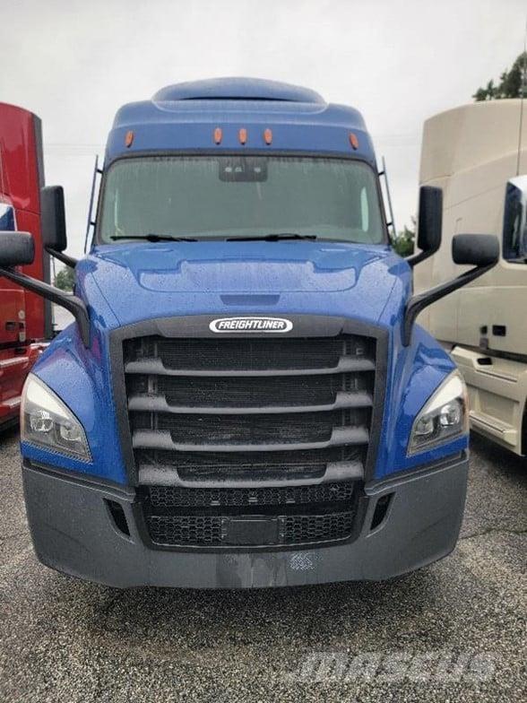 Freightliner CASCADIA 116 中古トラクターヘッド | トレーラーヘッド