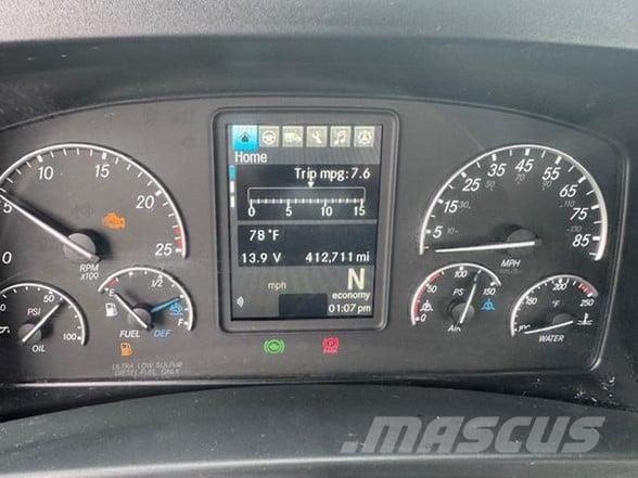 Freightliner CASCADIA 116 中古トラクターヘッド | トレーラーヘッド