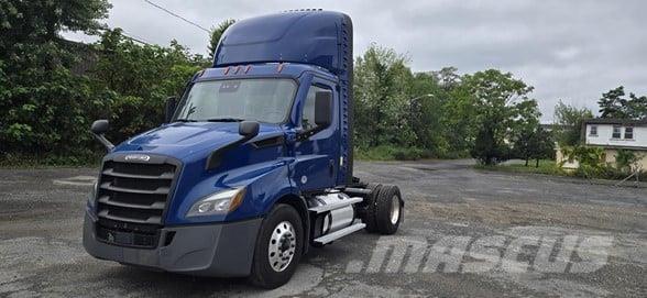 Freightliner CASCADIA 116 中古トラクターヘッド | トレーラーヘッド