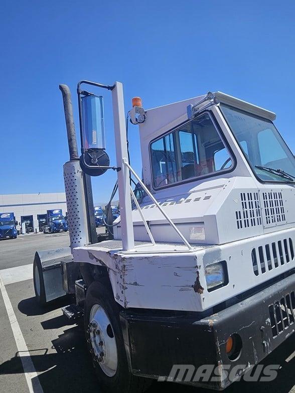 Kalmar OTTAWA T2 ターミナルトラクター