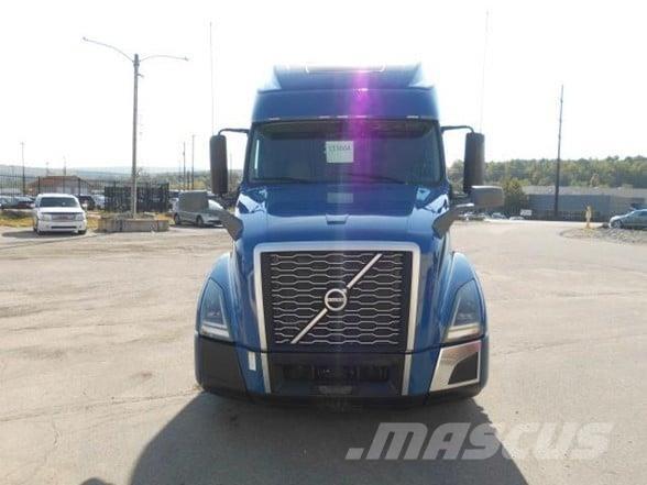 Volvo VNL64T860 中古トラクターヘッド | トレーラーヘッド