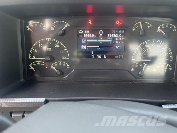 Volvo VNR64T300 中古トラクターヘッド | トレーラーヘッド