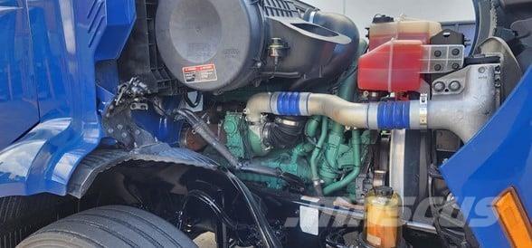 Volvo VNR64T300 中古トラクターヘッド | トレーラーヘッド