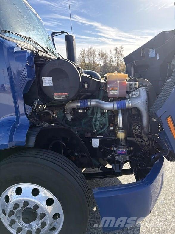 Volvo VNR64T300 中古トラクターヘッド | トレーラーヘッド