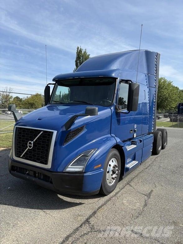 Volvo VNR64T640 中古トラクターヘッド | トレーラーヘッド