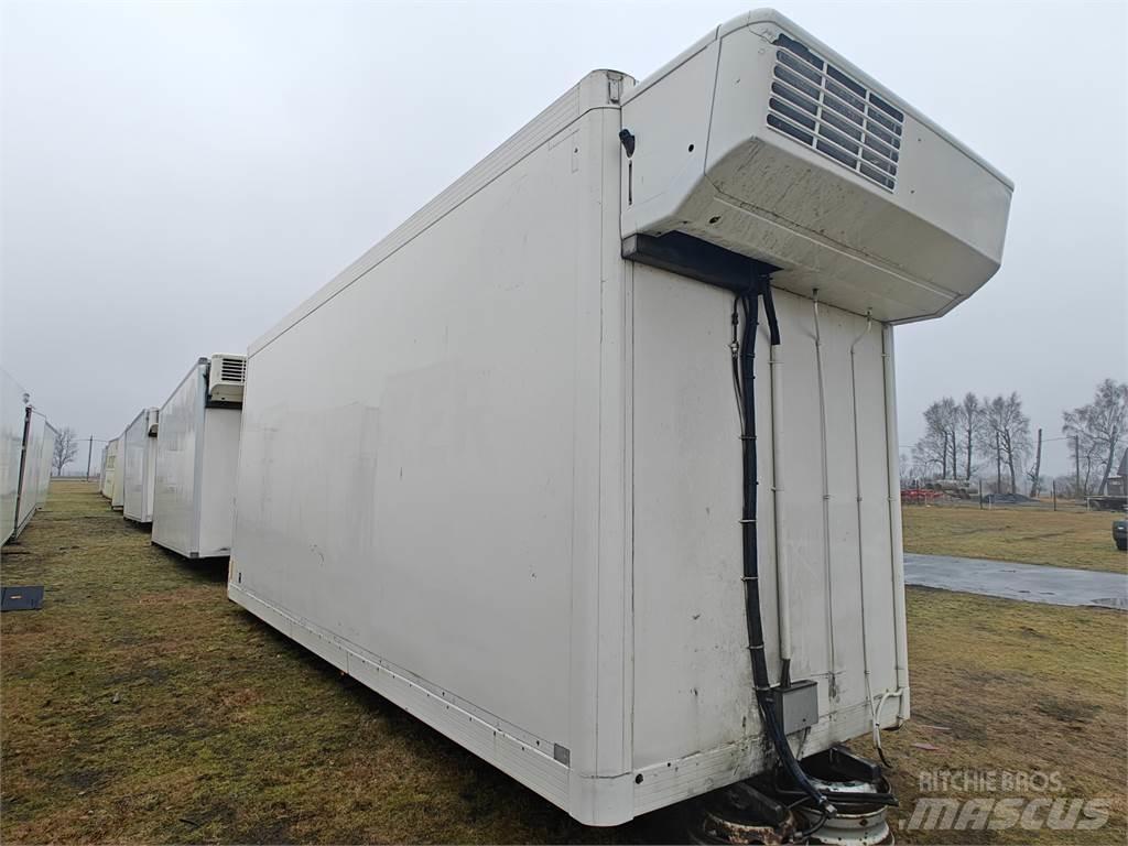  ÖVRIGT SKÅP ボックスボディー、ウイング、箱車