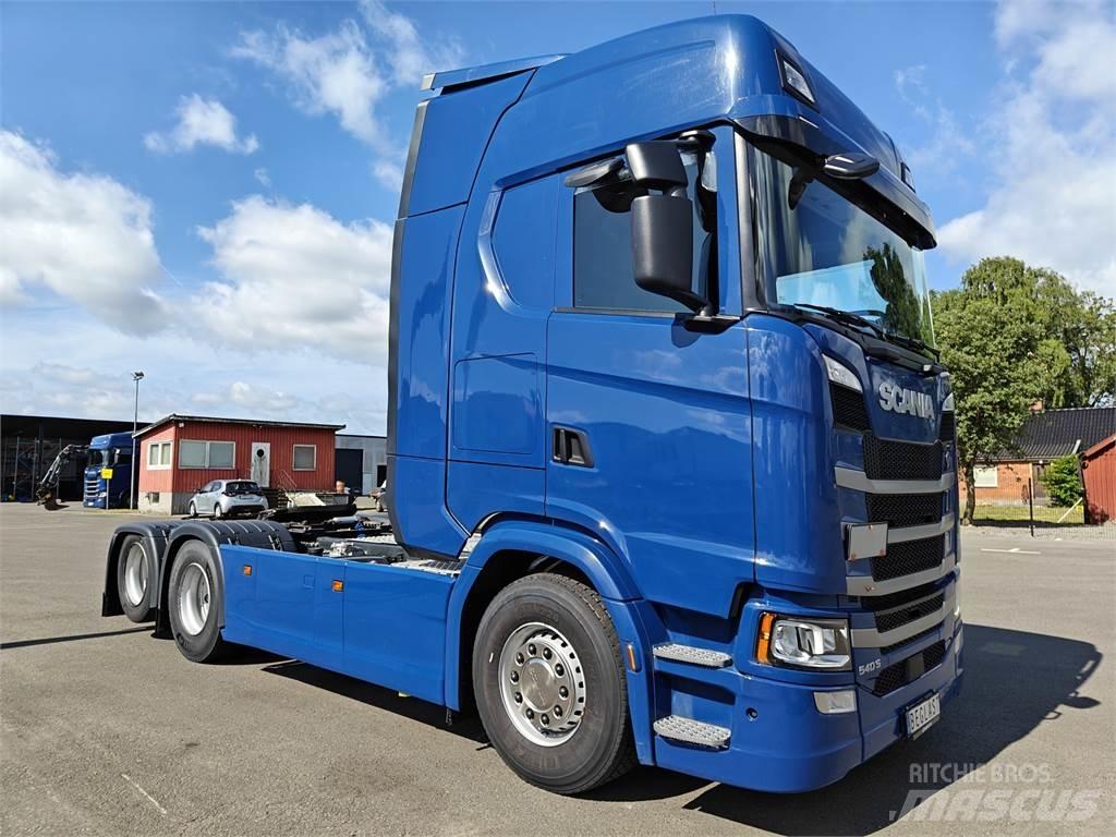 Scania 540S 中古トラクターヘッド | トレーラーヘッド