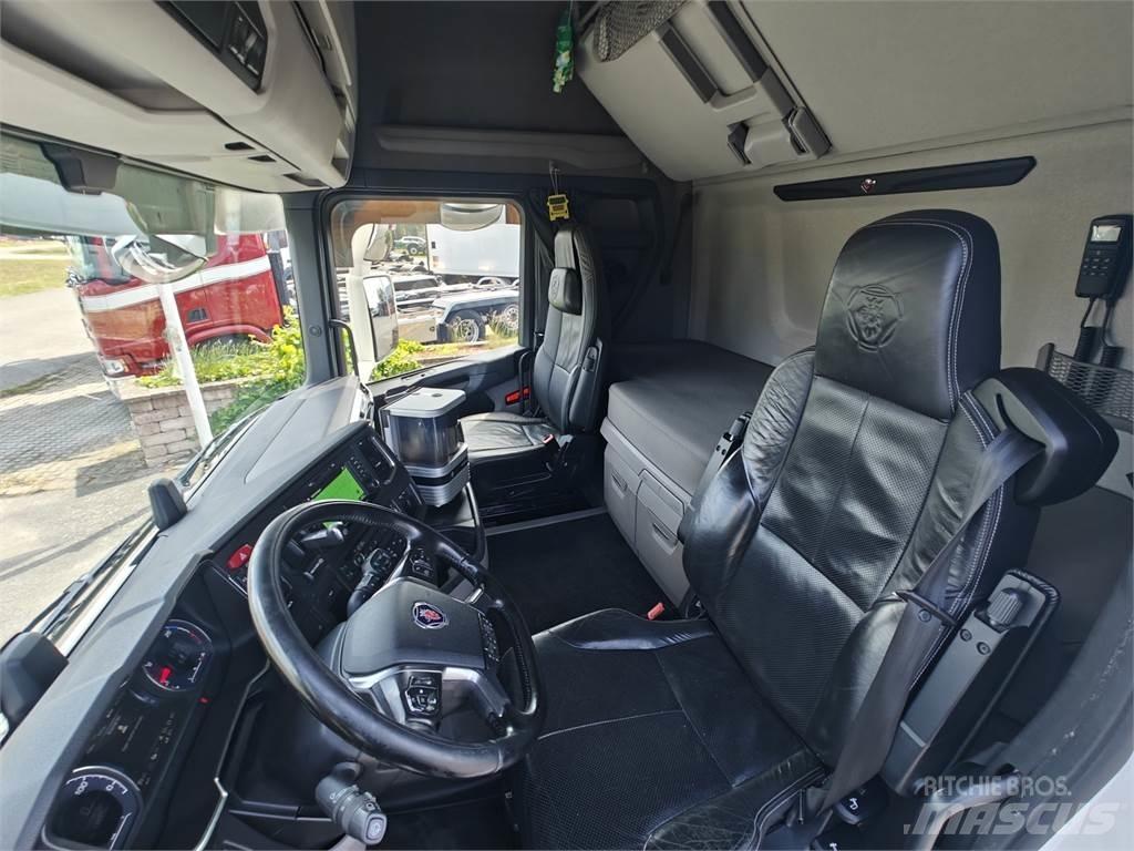 Scania R520 中古トラクターヘッド | トレーラーヘッド