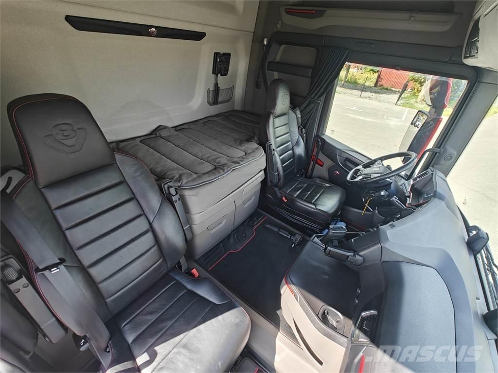 Scania R580 中古トラクターヘッド | トレーラーヘッド