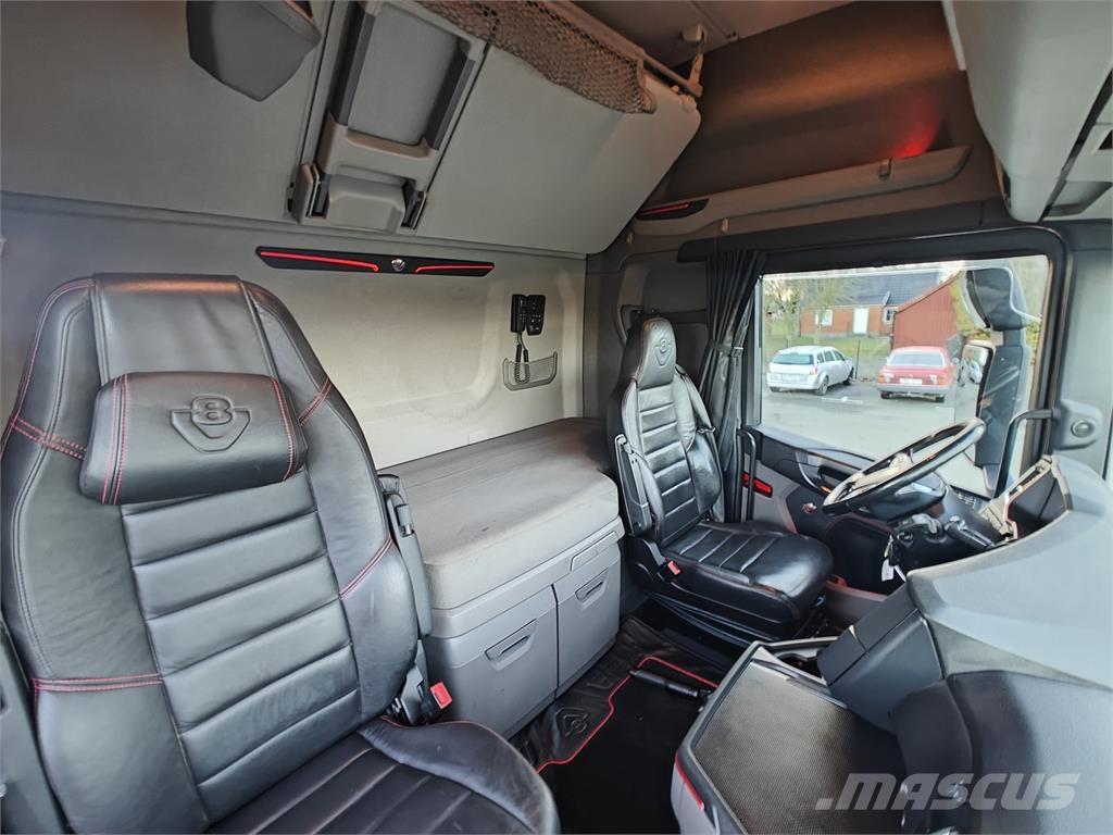 Scania S580 中古トラクターヘッド | トレーラーヘッド