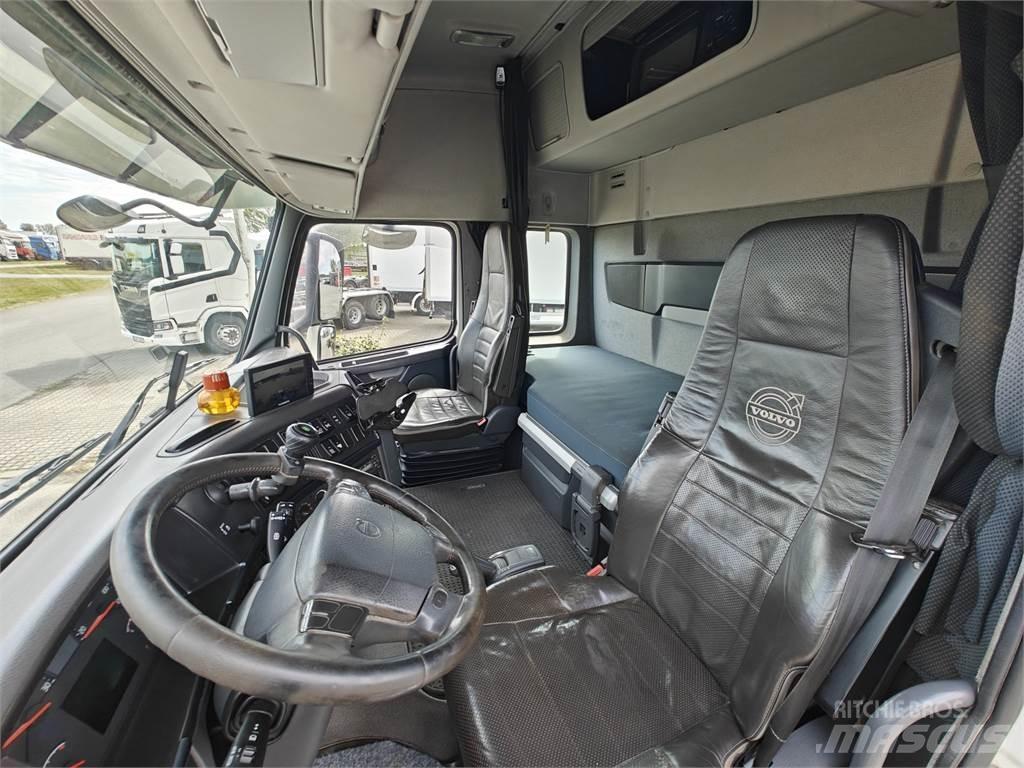 Volvo FH540 アームロール