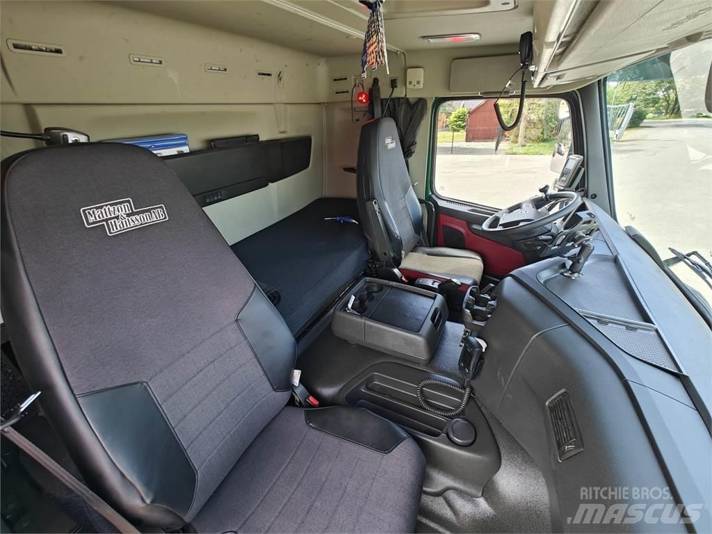 Volvo FMX460 クレーントラック、ユニック車