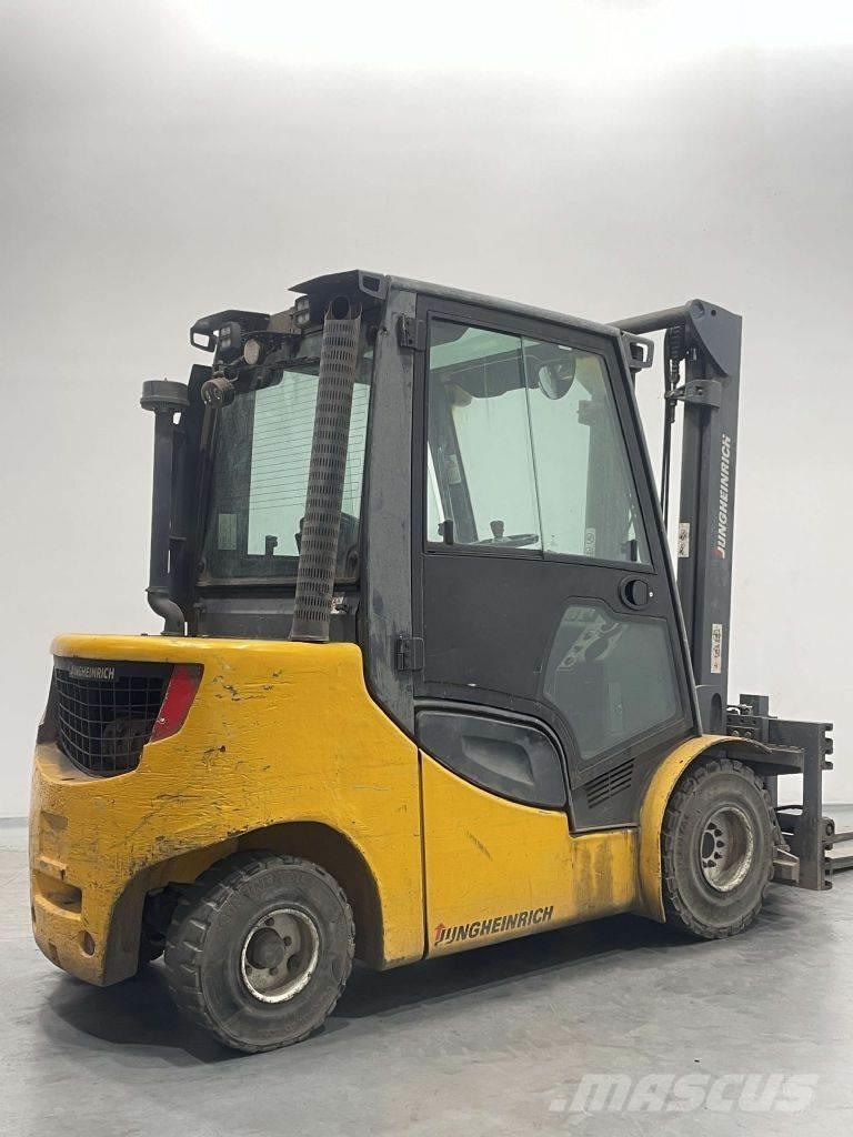 Jungheinrich DFG430S ディーゼル・軽油