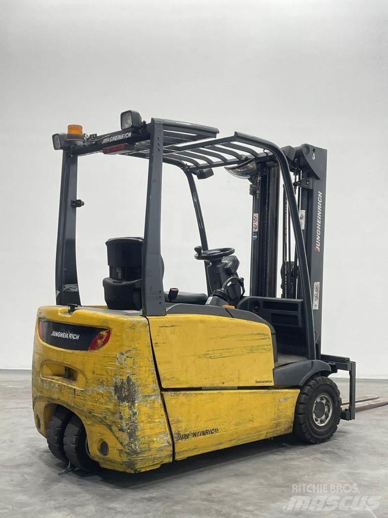 Jungheinrich EFG 216 バッテリーフォークリフト