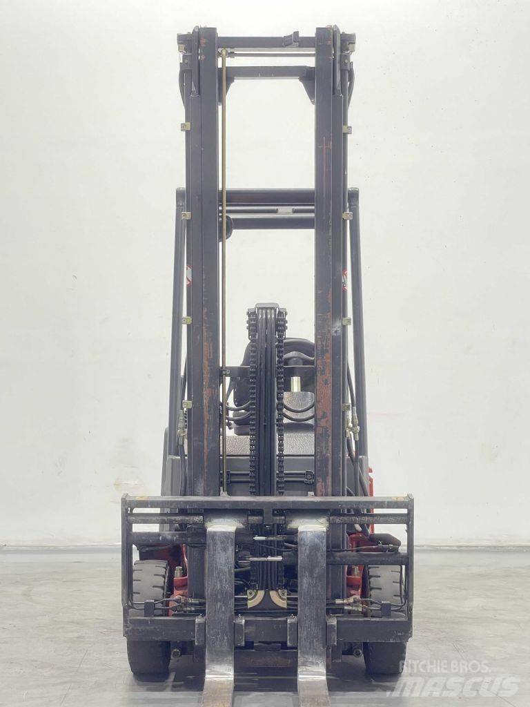 Linde E15Z-02-324 バッテリーフォークリフト