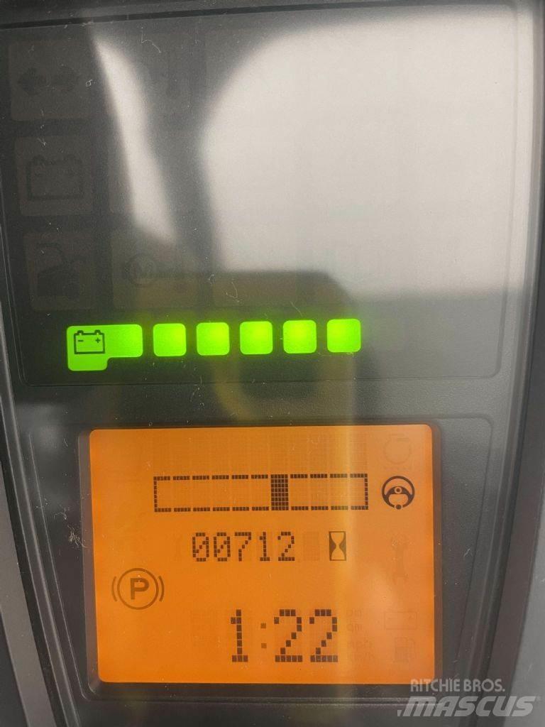 Linde E16L-02-386 バッテリーフォークリフト