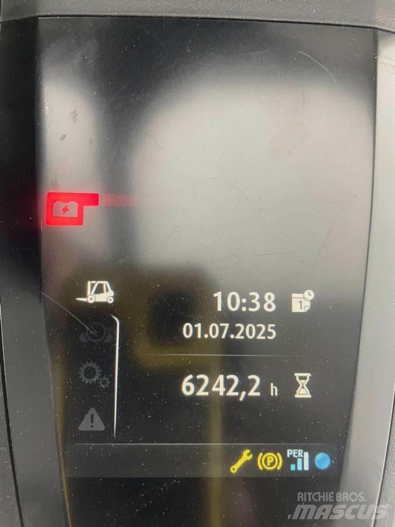 Linde E18L-02-386 バッテリーフォークリフト