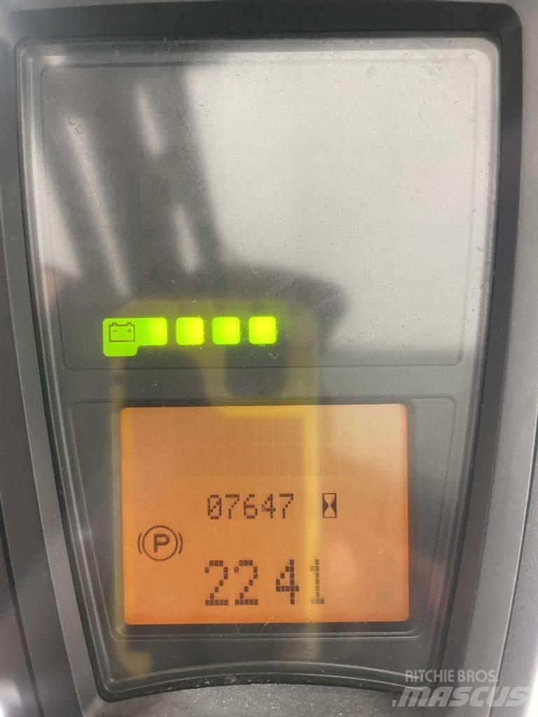 Linde E25-01-387 バッテリーフォークリフト