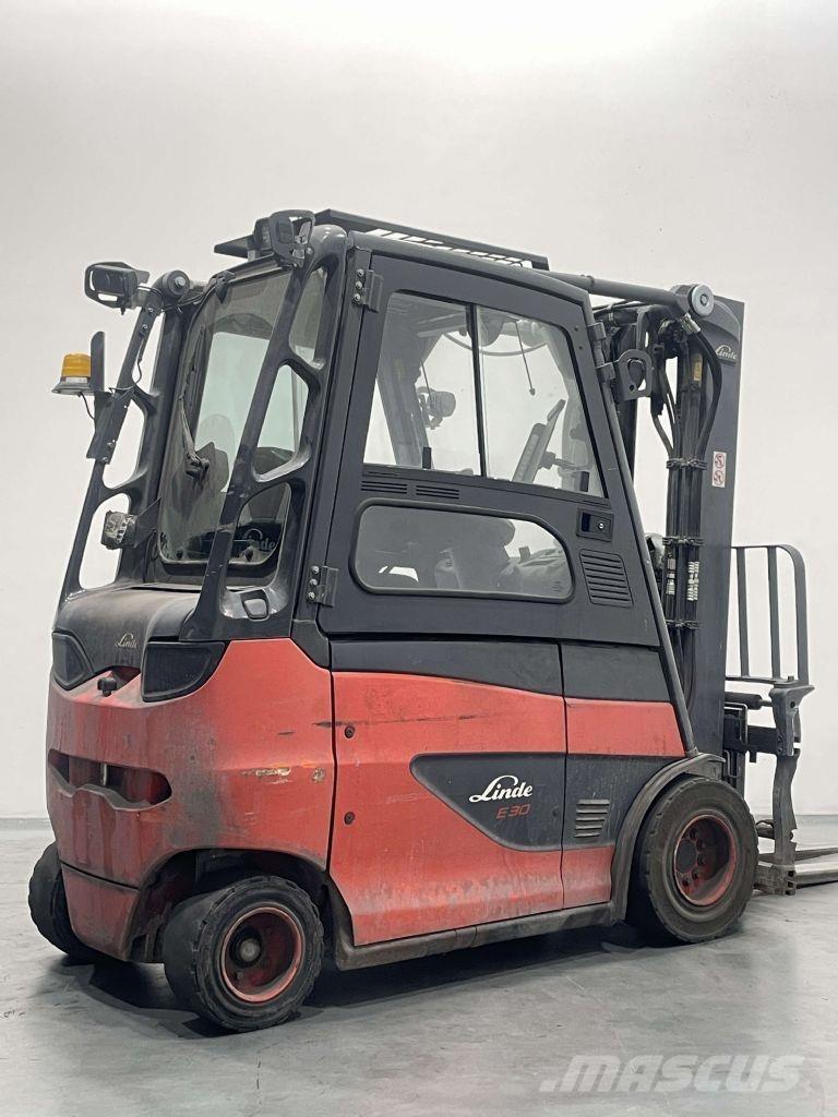 Linde E30H-01/600-387 バッテリーフォークリフト