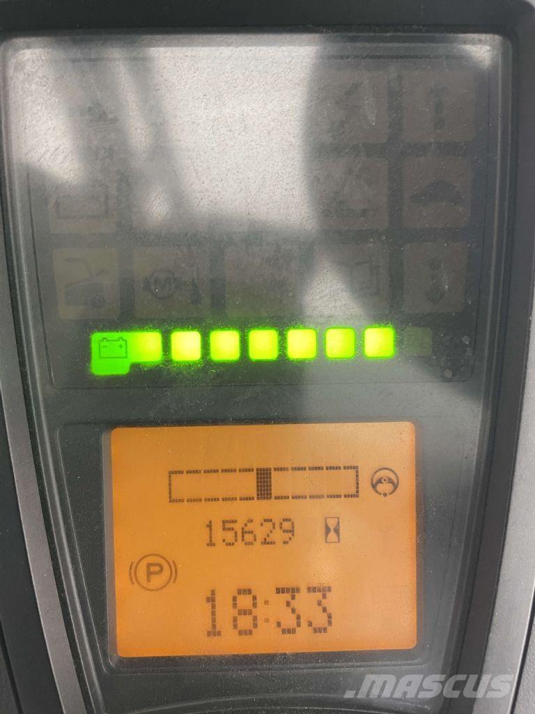 Linde E30H-01/600-387 バッテリーフォークリフト