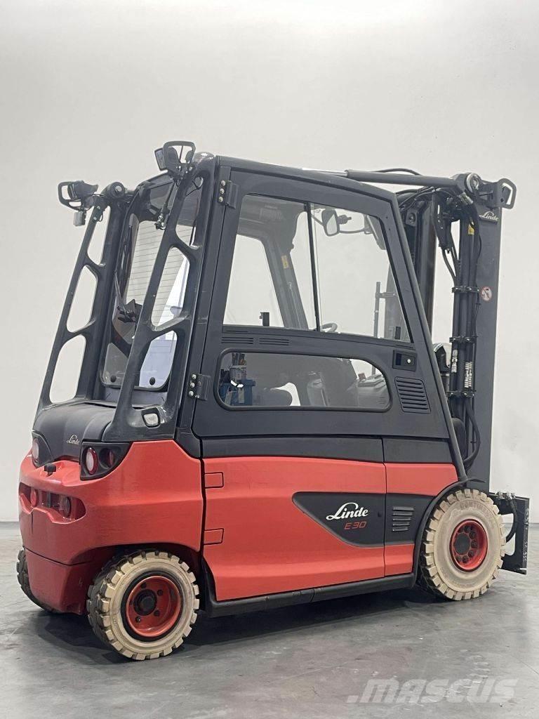 Linde E30L-01-387 バッテリーフォークリフト