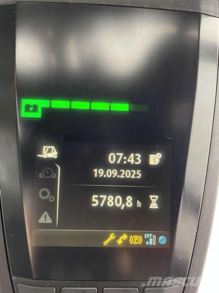 Linde E50HL-01-388 バッテリーフォークリフト