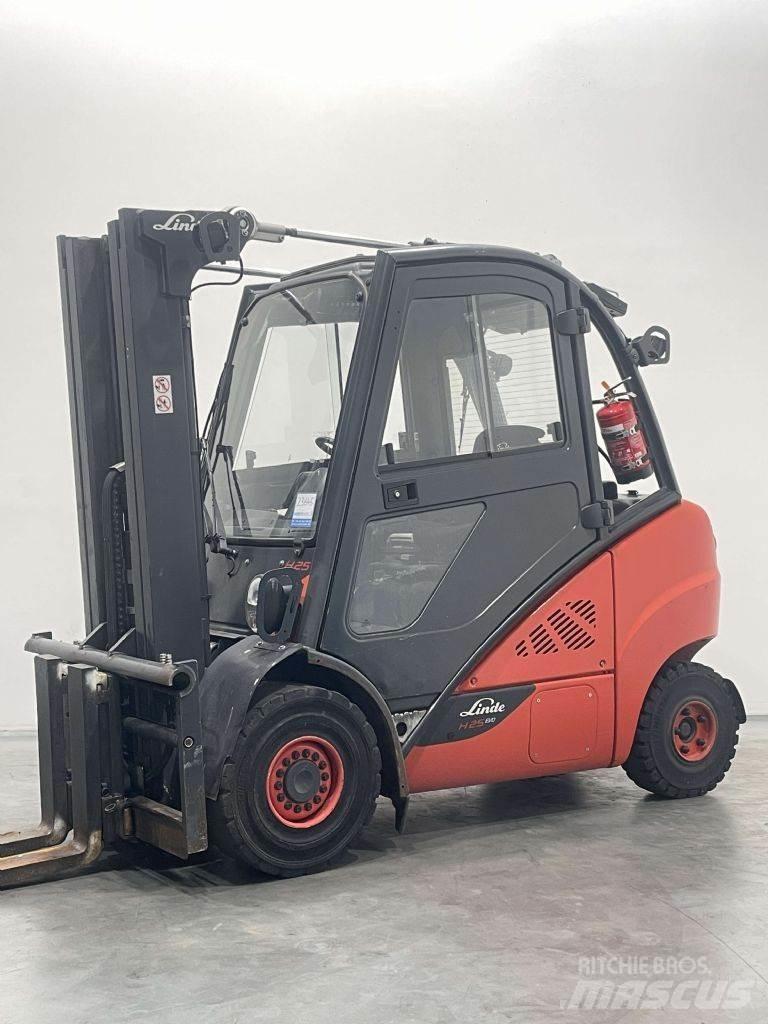 Linde H25D-02/600-393 ディーゼル・軽油