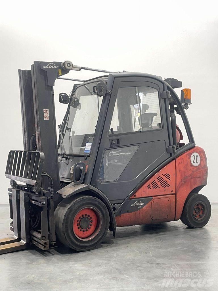 Linde H30T-02-393 LPGフォークリフト