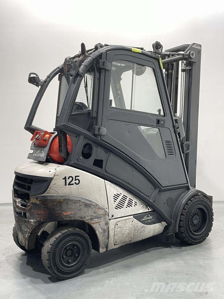 Linde H30T-02-393 LPGフォークリフト
