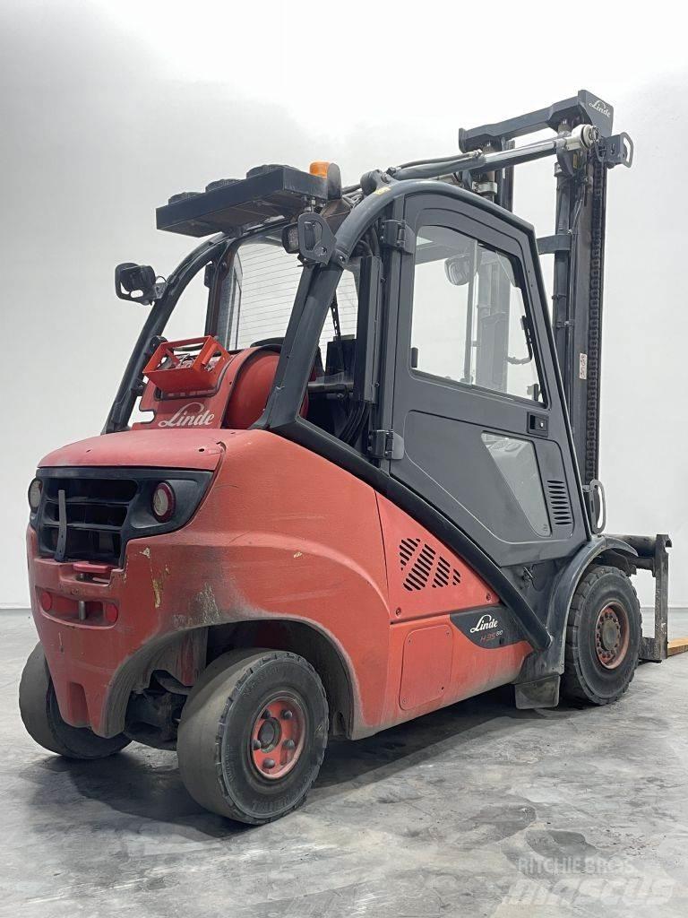 Linde H35T-02-393 LPGフォークリフト