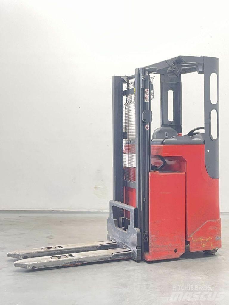 Linde L12R-139 自走式スタッカー