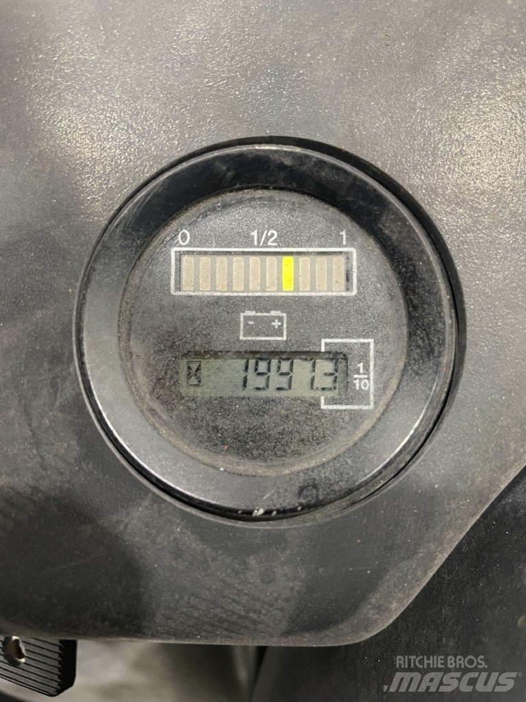 Linde L16AC-035 ウォーキンフォークリフト