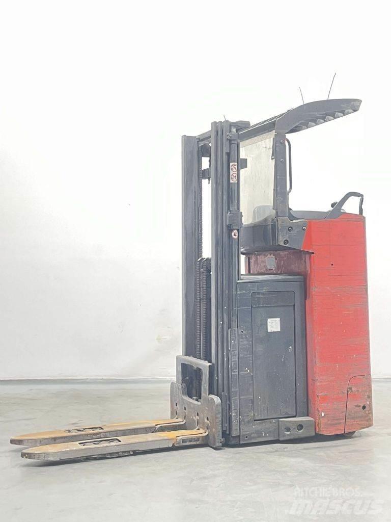 Linde L16RW-1174 自走式スタッカー