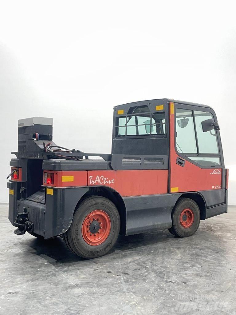 Linde P250-127 トーイングトラック