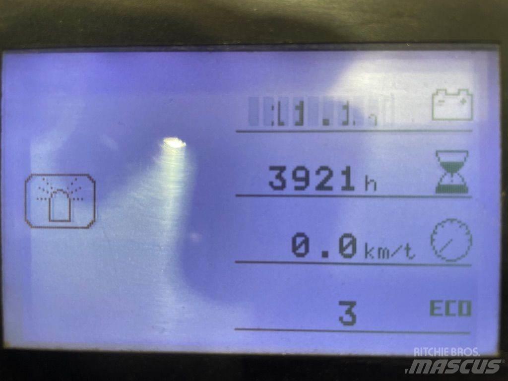 Linde P80-1191 トーイングトラック