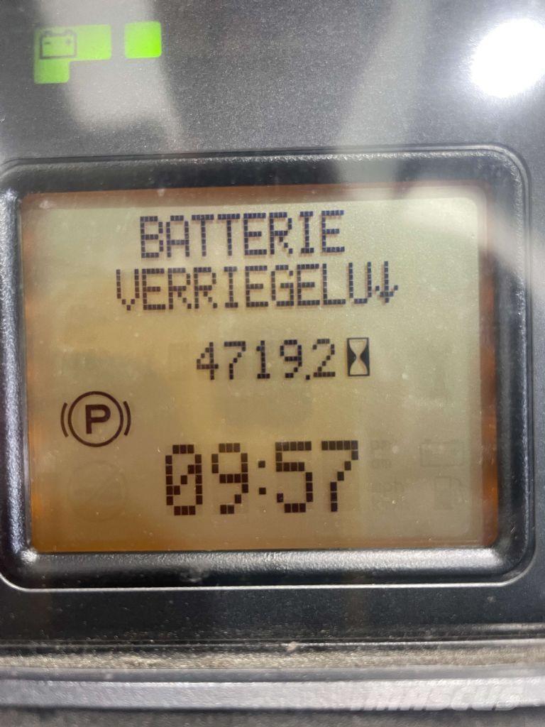 Linde R16-01-1120 リーチフォークリフト