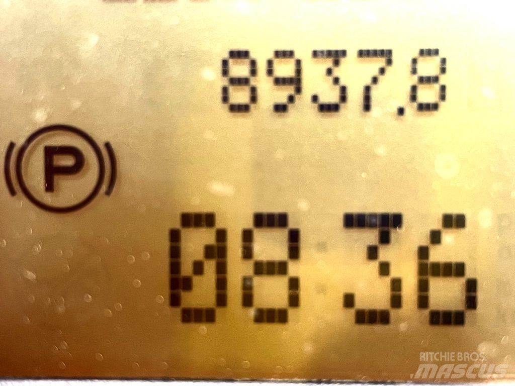 Linde R16HD-1120 リーチフォークリフト