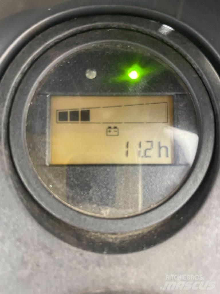 Linde T18-1152 ローリフト