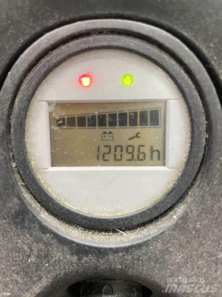 Linde T18-1152-Li-Ion ローリフト